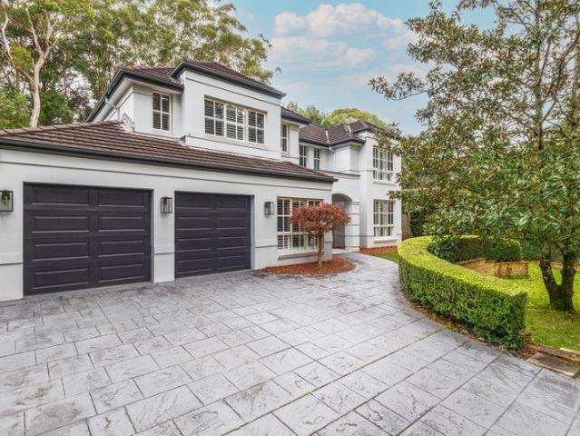 Elegant Family Sanctuary in Prestigious Wahroonga Location