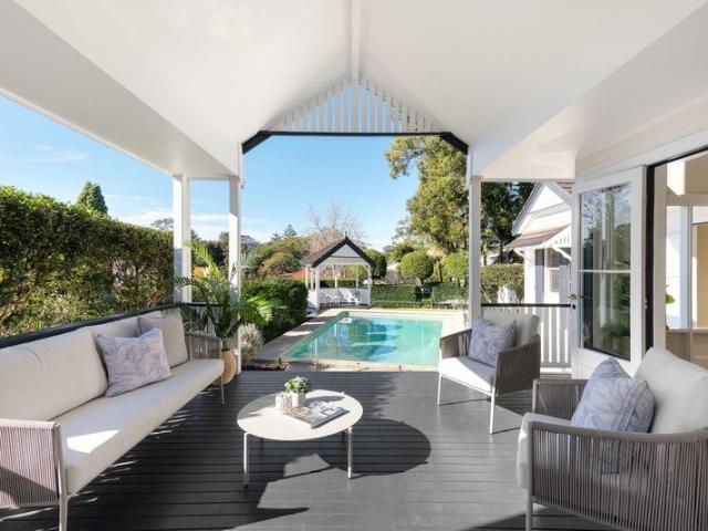 Elegant Federation charm, exceptional family flexibility and walk to rail convenience