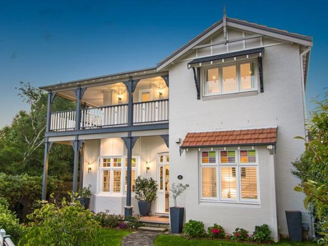 Elegant Federation Family Home With Harbour Views
