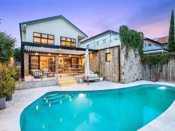 Elegant Freestanding Family Home with Alfresco Entertaining And Pool