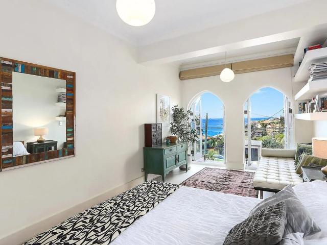 Elegant Garden Apartment with Ocean Views in Exclusive Tamarama Setting