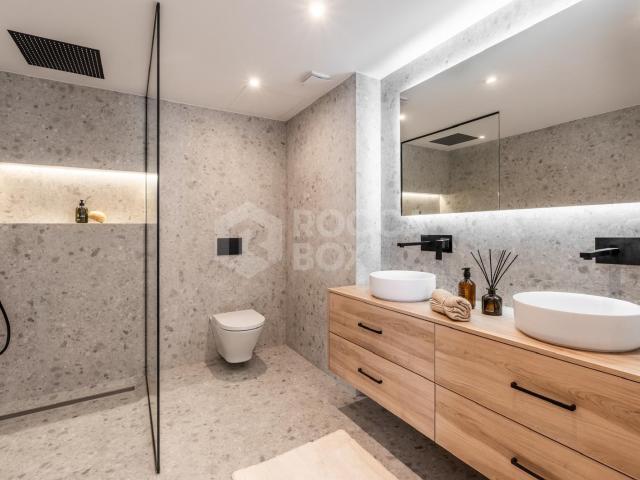 Elegant Ground Floor Apartment in Jardines de Andalucia