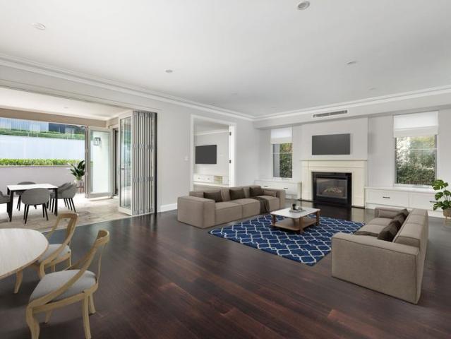 Elegant Hampton style residence in exclusive Pymble location