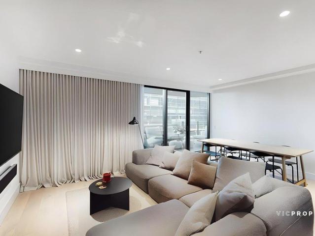 Elegant Hawthorn Park Refinement with Stunning Lifestyle Appeal