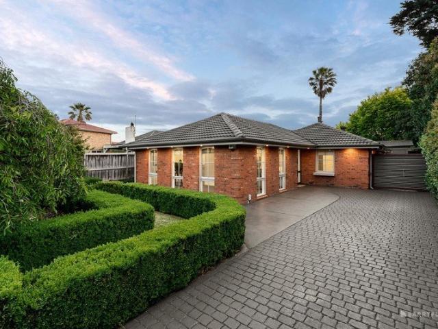 Elegant Home in Stellar Location