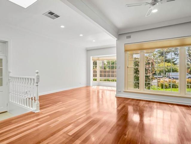 Elegant Home in Prestigious Leafy Suburb