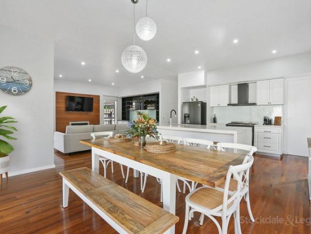 ELEGANT HOME OF GRAND PROPORTIONS WITH BEACH ACCESS!