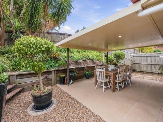 ELEGANT, IMMACULATE AND FULLY RENOVATED