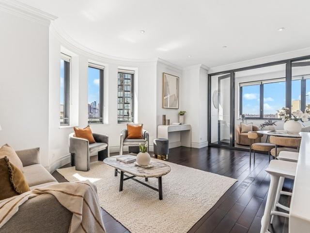 Elegant luxury of timeless heritage design with concierge at The Hampton