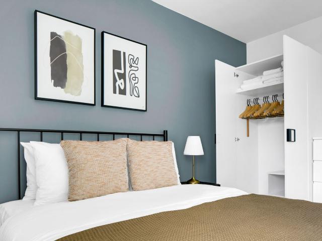 Elegant Landstraße 1BR w/ Elevator & Playglound, Calm Area, Vienna Amsterdam Apartments for Rent