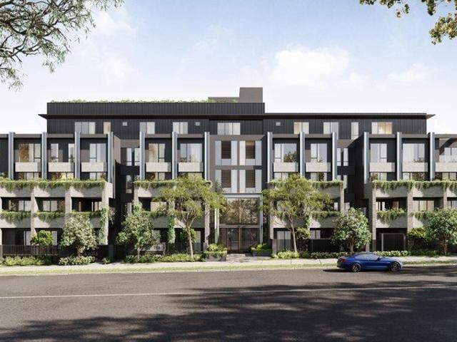 Elegant Living in the Heart of Glen Waverley