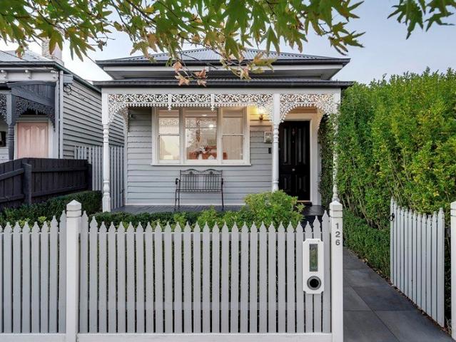 Elegant Living in a Premier Moonee Valley Location