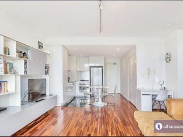 Elegant Paddington One Bedroom Residence