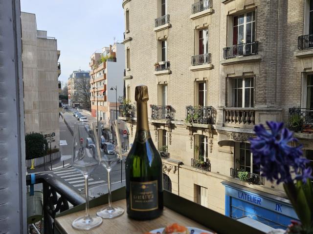 Elegant Parisian Apartment near Père Lachaise