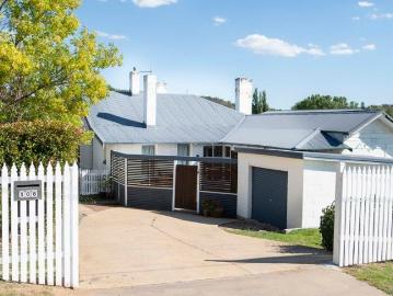 Elegant Period home in central Cooma CBD