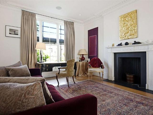 Elegant Period Residence in Prime Kensington Location
