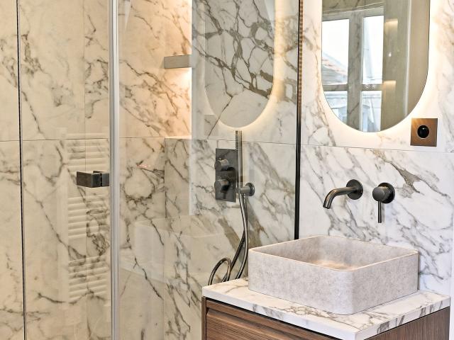 Elegant renovated 2 rooms hotel suite spirit Saint Germain des Prés, Paris Amsterdam Apartments for Rent