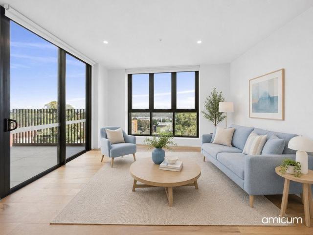Elegant Retirement Living with Impressive City Views