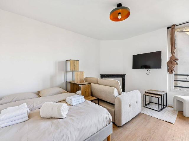 Élégant studio meublé de 21m² à 830 euros