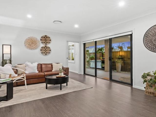 Elegant Single Level Home in Box Hill
