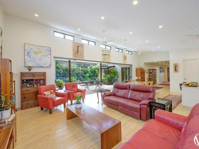 Spacious Family Living with Flexible Four Bedroom Potential