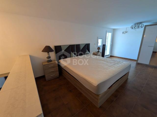 Elegant Two Bedroom Apartment with Private Pool and Panoramic Views