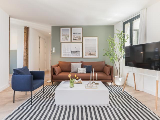 Elegant two bedroom apartment in the heart of Madrid