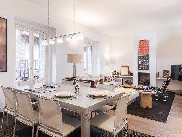 Elegant three bedroom apartment in justicia