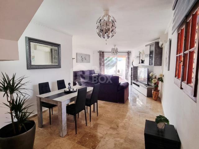 Elegant Three Storey Town House with Communal Amenities in Tranquil Urbanisation