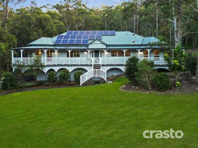 Elegant, Timeless Queenslander with Pool and Hinterland Views