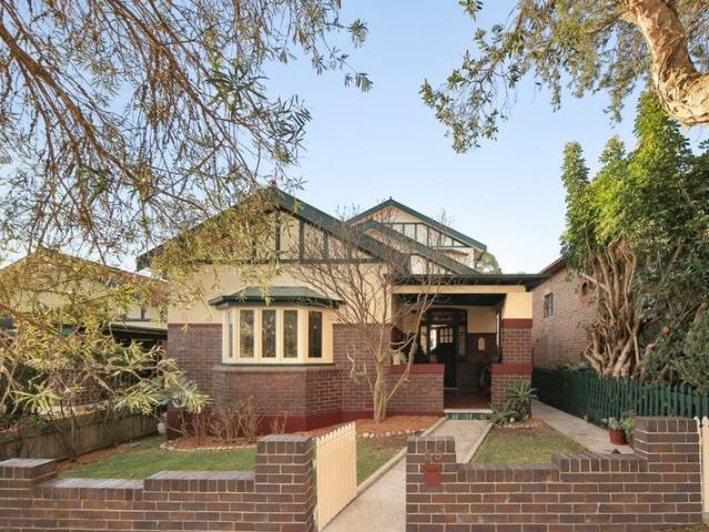 Elegant Traditional Charm With Modern Family Appeal