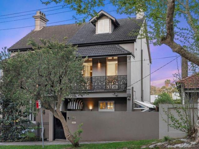 Elegant Victorian terrace with a private garden sanctuary