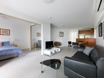 Location, Lifestyle & Convenience Fully Furnished 2x2