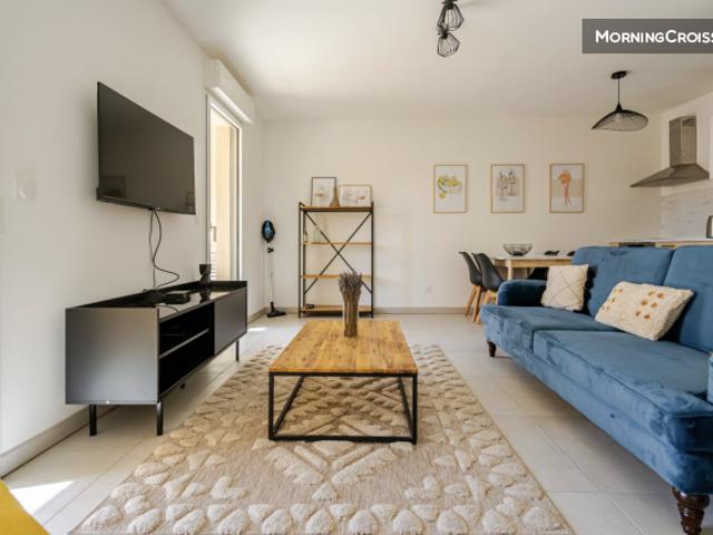 Élégant 1 chambre avec terrasse