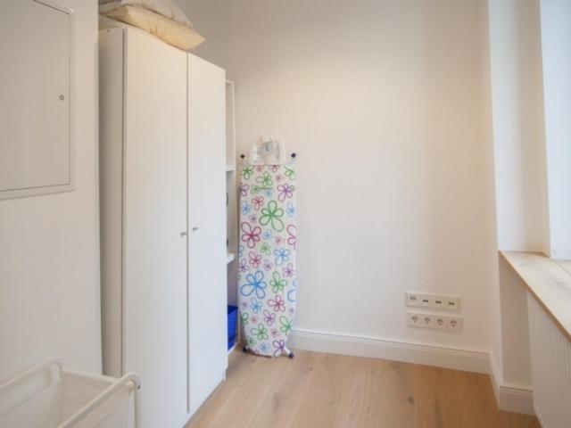 Elegant 1 bedroom apartment not far from U Senefelderplatz metro station
