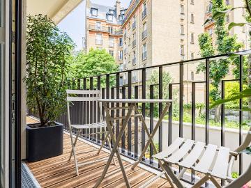 Elegant 1BR Apartment with Balcony and Parking in Neuilly
