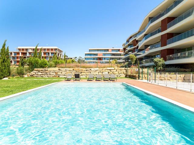 Elegant 2 Bedroom Apartment at Belas Clube de Campo
