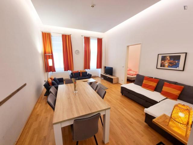 Elegant 2 bedroom apartment near the Praterstern train station