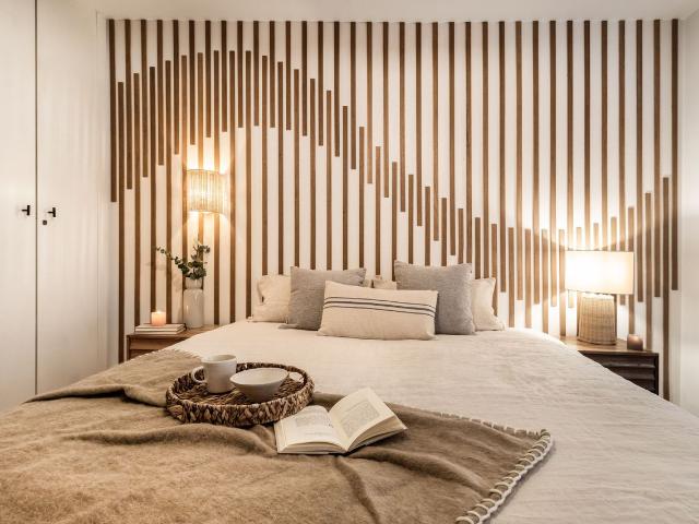 Elegant 2 Bedroom Beach Inspired Retreat with Heated Pool in Centro, Madrid Amsterdam Apartments for Rent