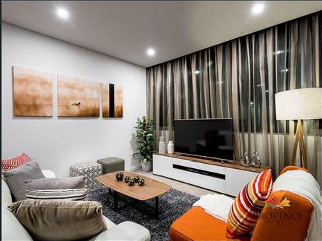 Elegant 2 Bedroom QII Abode River Views / High Ceilings