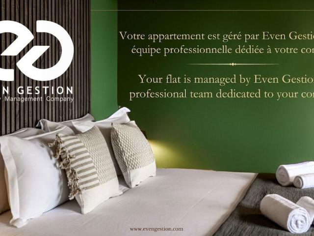 Elegant 2BR Apartment with AC in Paris Golden Triangle