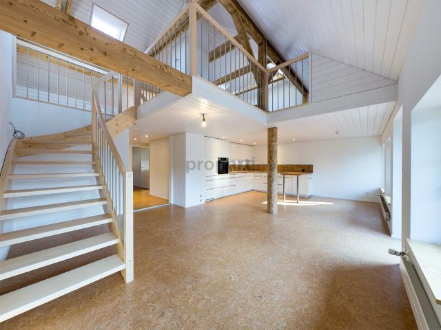 Elegant 3.5 Zimmer Wohnung mit Balkon, Fehraltorf