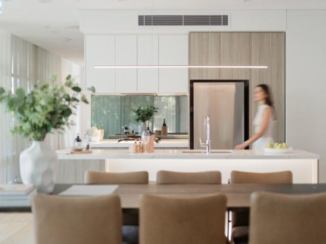 ELEGANT 3 BED APARTMENT