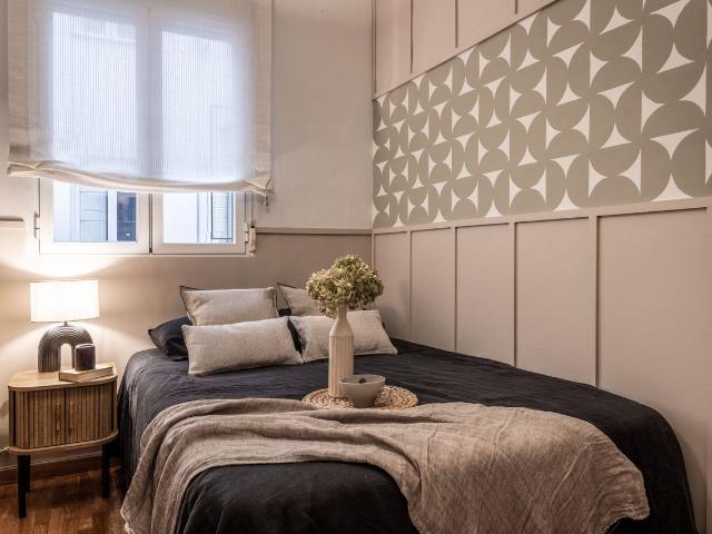 Elegant 3 Bedroom Apartment with Beach Design and Private Office in Lista, Madrid Amsterdam Apartments for Rent