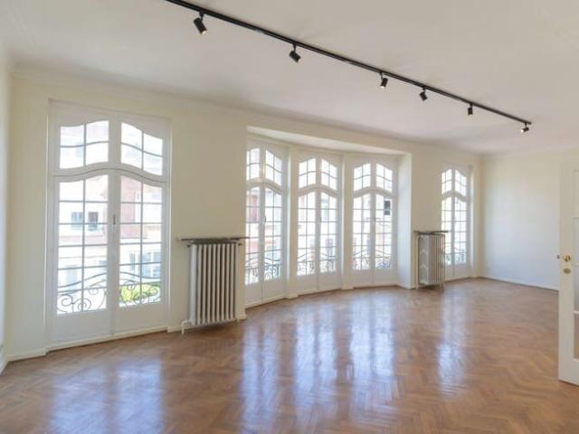 Elegant 3 Bedroom House + Office for Rent – Montgomery
