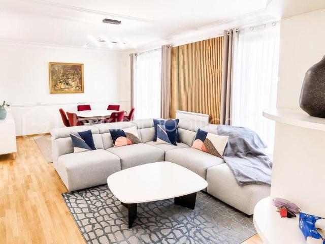 PARIS 11ᵉ – NATION | Magnifique 3 pièces de 76 m² entièrement rénové par architecte