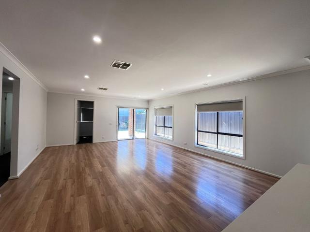 Elegant 4 Bedroom Home with Modern Living and Double Garage