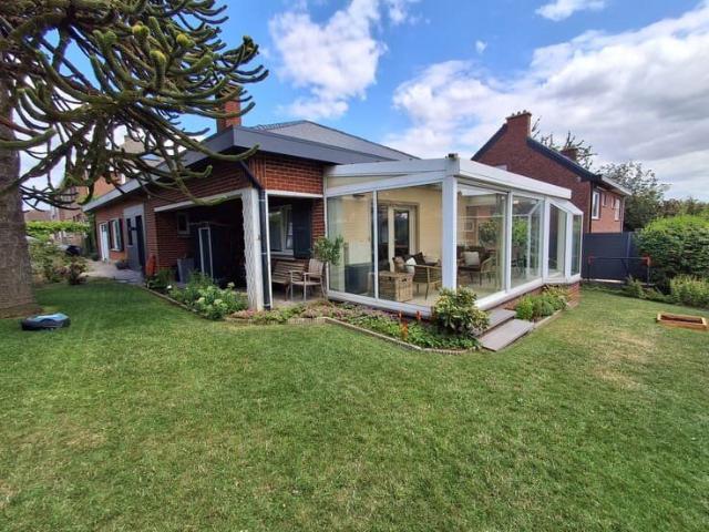 Elegant 4 Front Furnished Villa – 3 Bedrooms & Garden