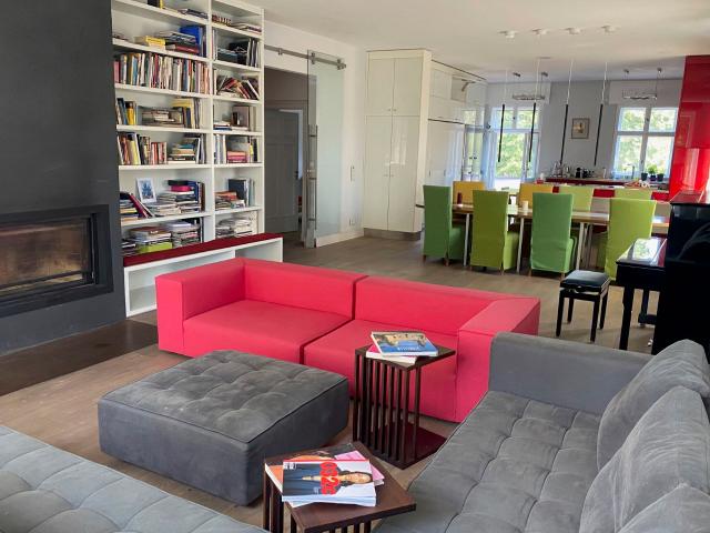 Elegant 4 Room Apartment in Classic Dahlem Villa · 201 m² · 2 Balconies