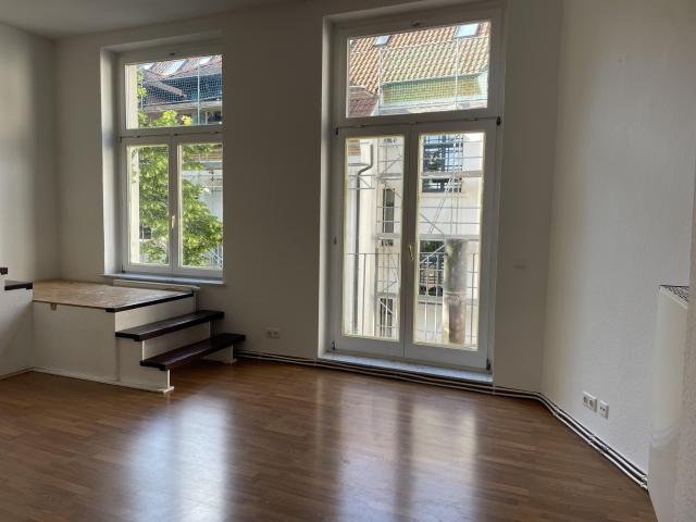 Elegant 5 Room Historic Apartment with 16 m² Sunny Balcony – Available from 01 September 2026
